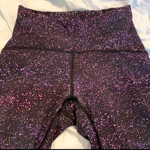 Lululemon train times 7/8 crystalline colour, size 4 - Picture 8 of 16